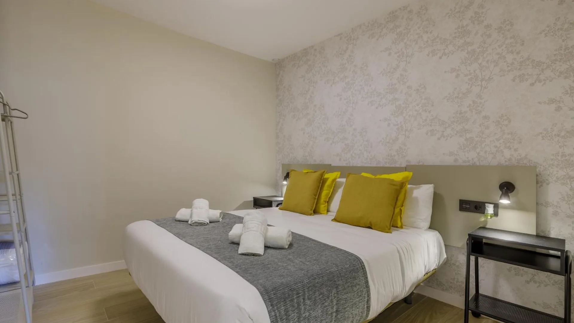Core Essence Apartment Malaga 0*,