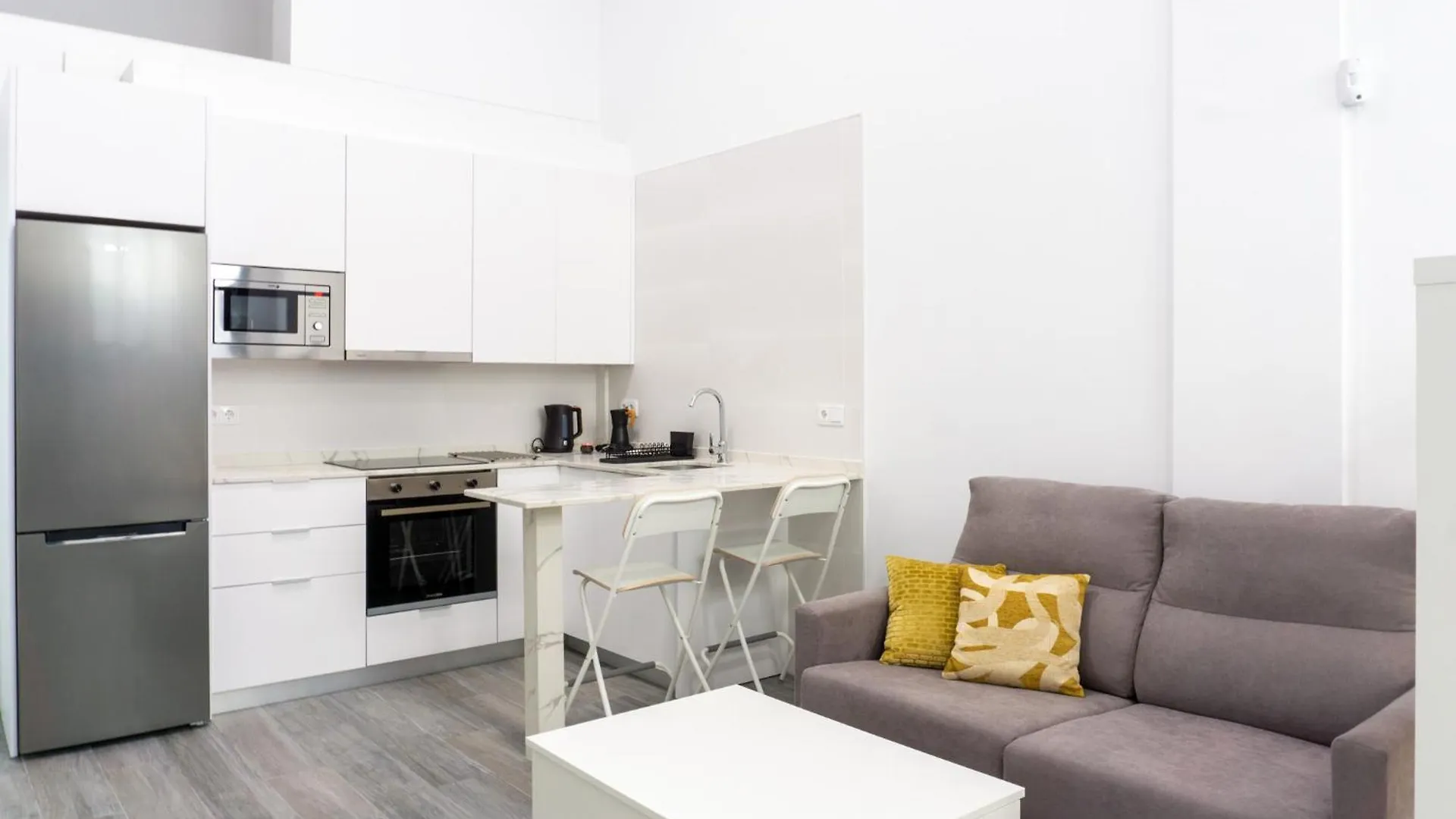 Core Essence Apartment Malaga
